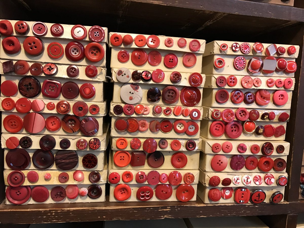 _kaushika_'s tweet photo. 玉鷲が行ったパリの老舗手芸店は
ウルトラモッド https://t.co/th3xIwlRTY
だって。
布山が片付いたらモンマルトルの生地屋街へ行きたいから、それまで覚えてなきゃ!
あの布山が片付くことが今生のうちにあるのか?という指摘はいらないです😜
#NHK
#玉鷲
#パリ
#パリの手芸店
#ULTRAMOD https://t.co/NLb7qROs1Z