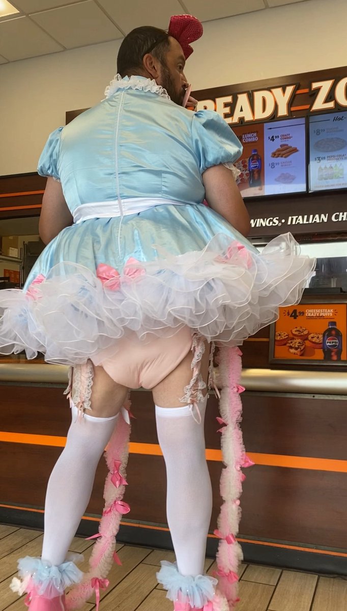 exposurepa's tweet photo. Sissy ABDL slutty ready to slut out and be Used by real goddess, expose her out to the world
https://t.co/arQEu1KaUq

#femboy #crossdresser…❤️&amp;🔁 

#transgender #transgirl #bbcslut #iwantcock #feminine #sissyhypno @sissydrewbaby https://t.co/o9ZOeNA6sl