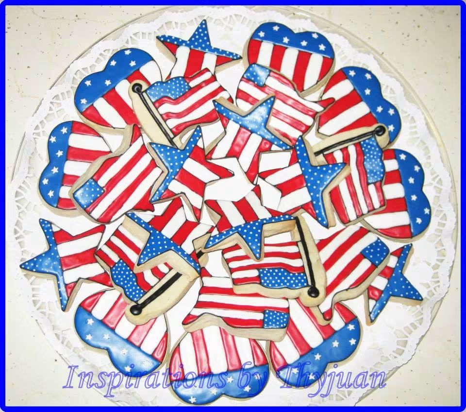 Thyjuan's tweet photo. 4th of July Cookie Platter
#july4th
#july4thweekend
#julycookies
#july4thcookies
#cookies
#customcookies
#decoratedcookies
#edibleart
#cookieart
#desserttable https://t.co/V9Munuytdz