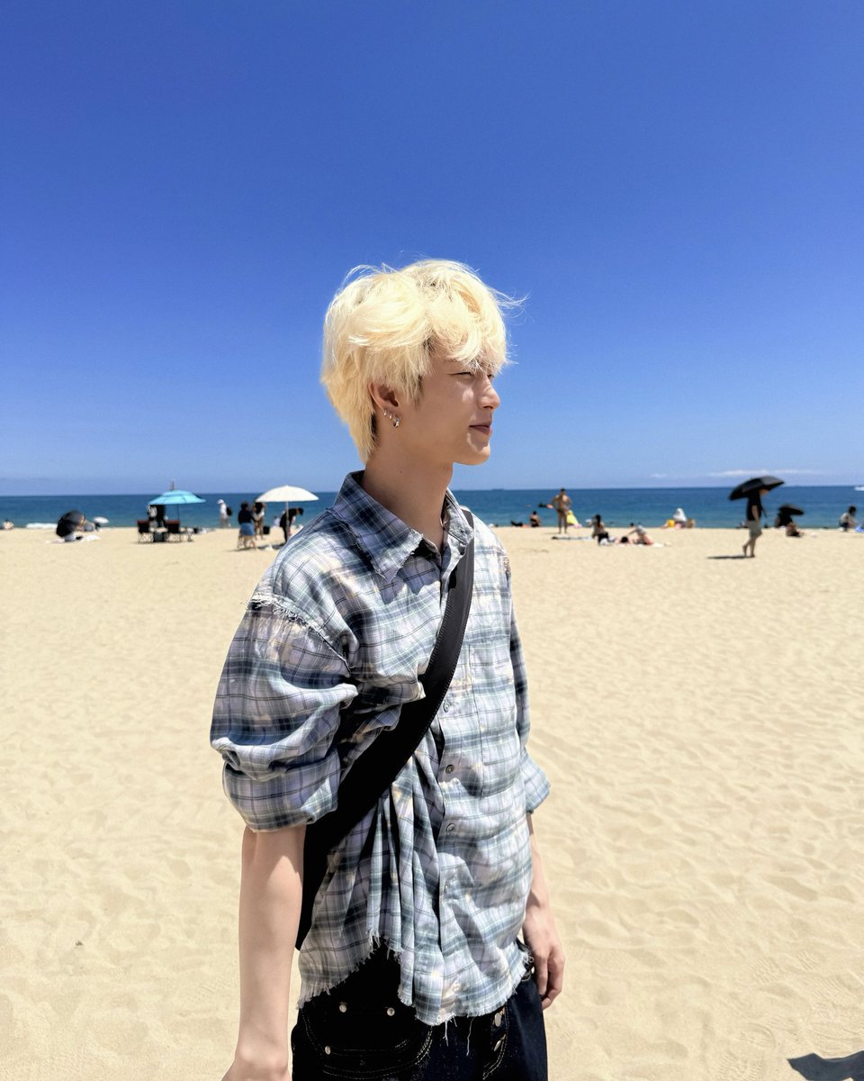 xngpics's tweet photo. #XNGHAN via Instagram

"🌊☀️" https://t.co/LOytwgkvf2