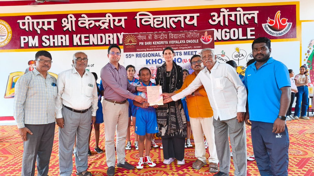 kvnalgonda's tweet photo. 🏆 CHAMPIONS OF THE HYDERABAD REGION! 🥇💛
Proud moment as our U-14 Kho Kho Girls Team emerges as the Hyderabad Region Regional Winner! 🏃‍♀️🔥
Your hard work, discipline, determination, and team spirit have brought home the 🏆 Gold Medal. Congratulations to every player. https://t.co/EiwtikC8BU