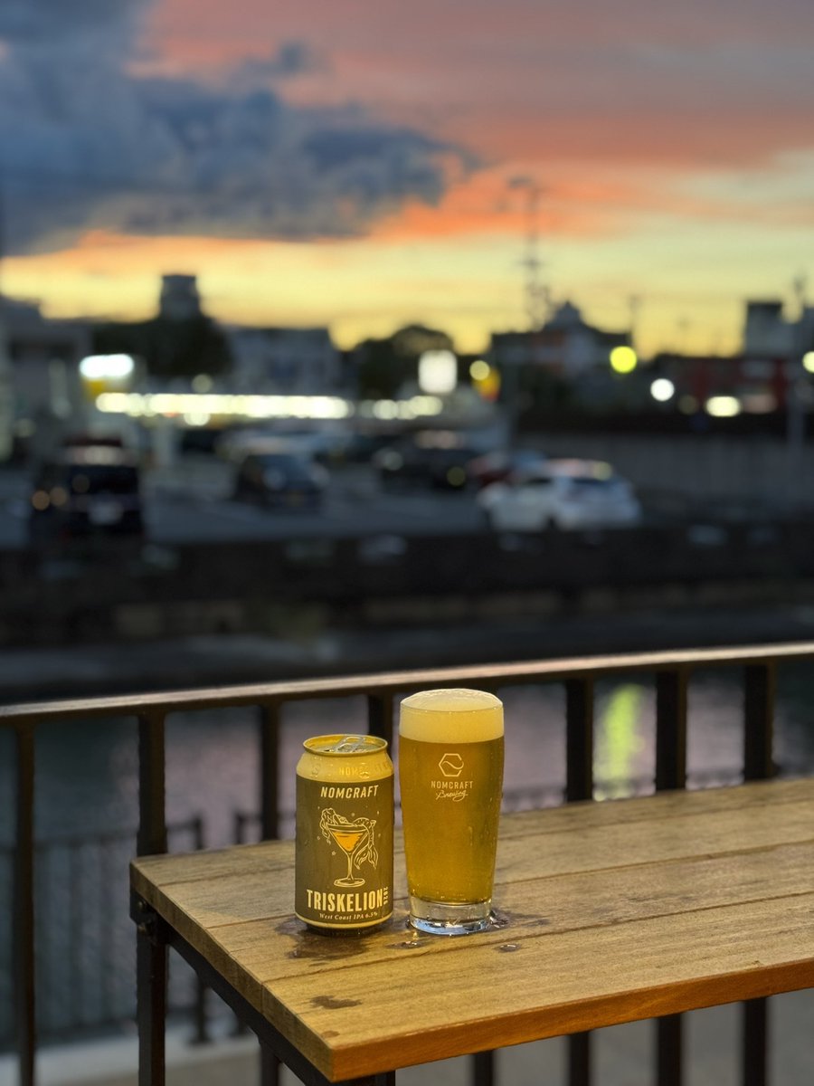 k97025's tweet photo. #craftbeer
#Nomcraft x #HinoBrewing x #OpenAir
#WestCoastIPA
#Triskelion
#DrikLocalBeer https://t.co/dpKly1F0zU