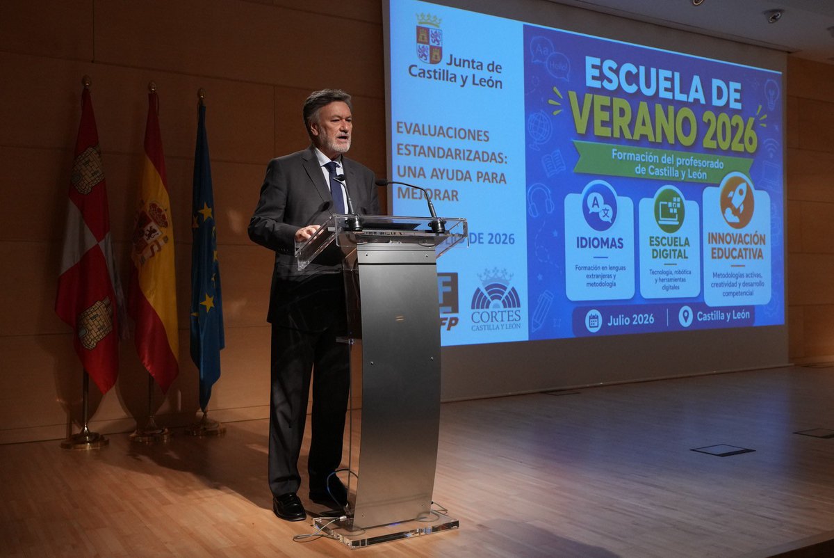 Cortes_CYL's tweet photo. Las Cortes de Castilla y León han acogido hoy la jornada “Las evaluaciones estandarizadas: una ayuda para mejorar”, un espacio de reflexión y análisis sobre el papel de la evaluación en la mejora de la calidad educativa. 

El presidente del Parlamento, acompañado por otros miembros de la Mesa han asistido a la inauguración de la jornada. Durante su intervención, el presidente ha destacado los buenos resultados de #CastillayLeón en los estudios internacionales, gracias al compromiso del profesorado, el esfuerzo del alumnado y la apuesta por la mejora continua.