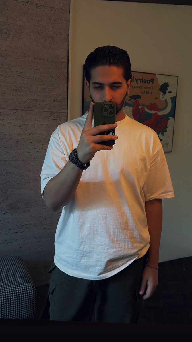 Alireza3qvq's tweet photo. 🐦‍⬛ https://t.co/9xV1UgLeQz