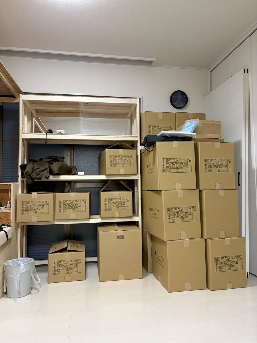 tenta_dk's tweet photo. 疲れた時は甘い物が欲しくなります。
ピーチツリーソーダにもっと甘さが欲しい時はサイダーで割る。
更にオレンジサイダーで割ったら炭酸入りのファジーネーブルに
なお、模型はまだ開けていない模様…
#ピーチツリー #カクテル #三ツ矢サイダー https://t.co/LUIENm7eOH