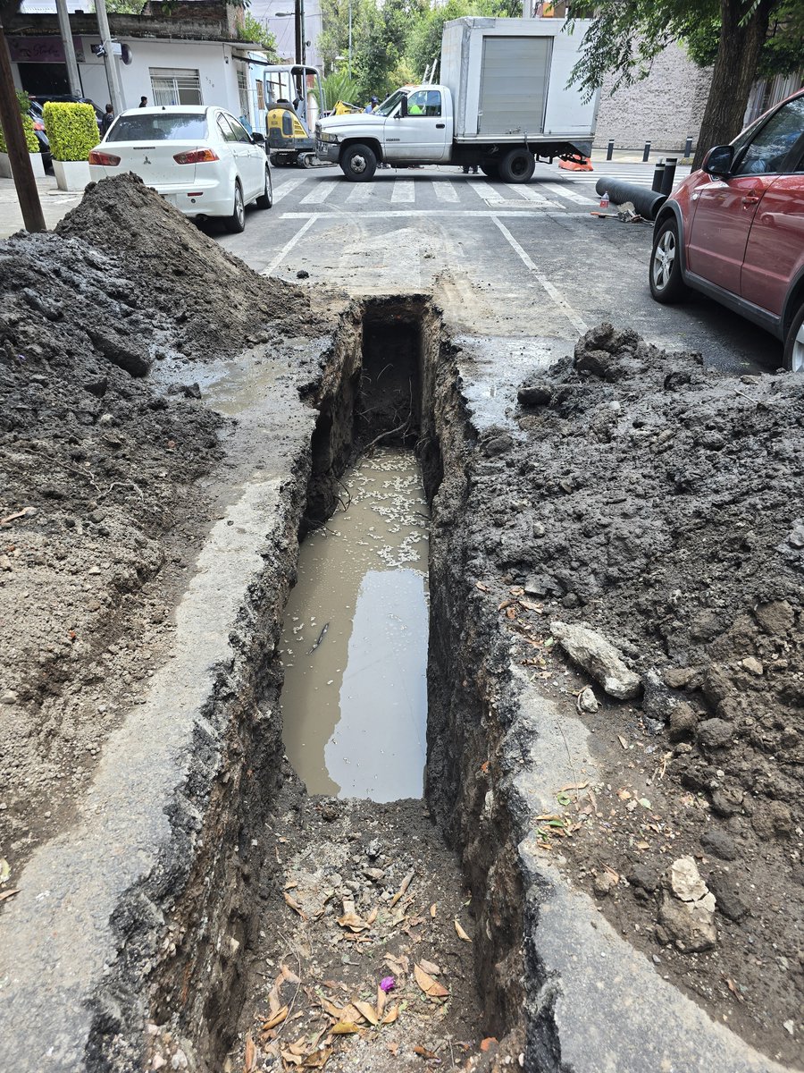 MexicanosSegur's tweet photo. @SEGIAGUA @locatel_mx @BJAlcaldia @SOBSECDMX Ya van a terminarlo,  gracias por ese obra que nos ayuda a todos. https://t.co/HcfdxrnvmR