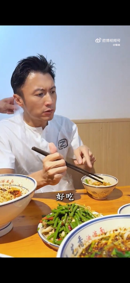 magari090's tweet photo. 透明なエプロン装備しててかわいいね

https://t.co/5YSi3sSx5H https://t.co/rJUWkgcIDL