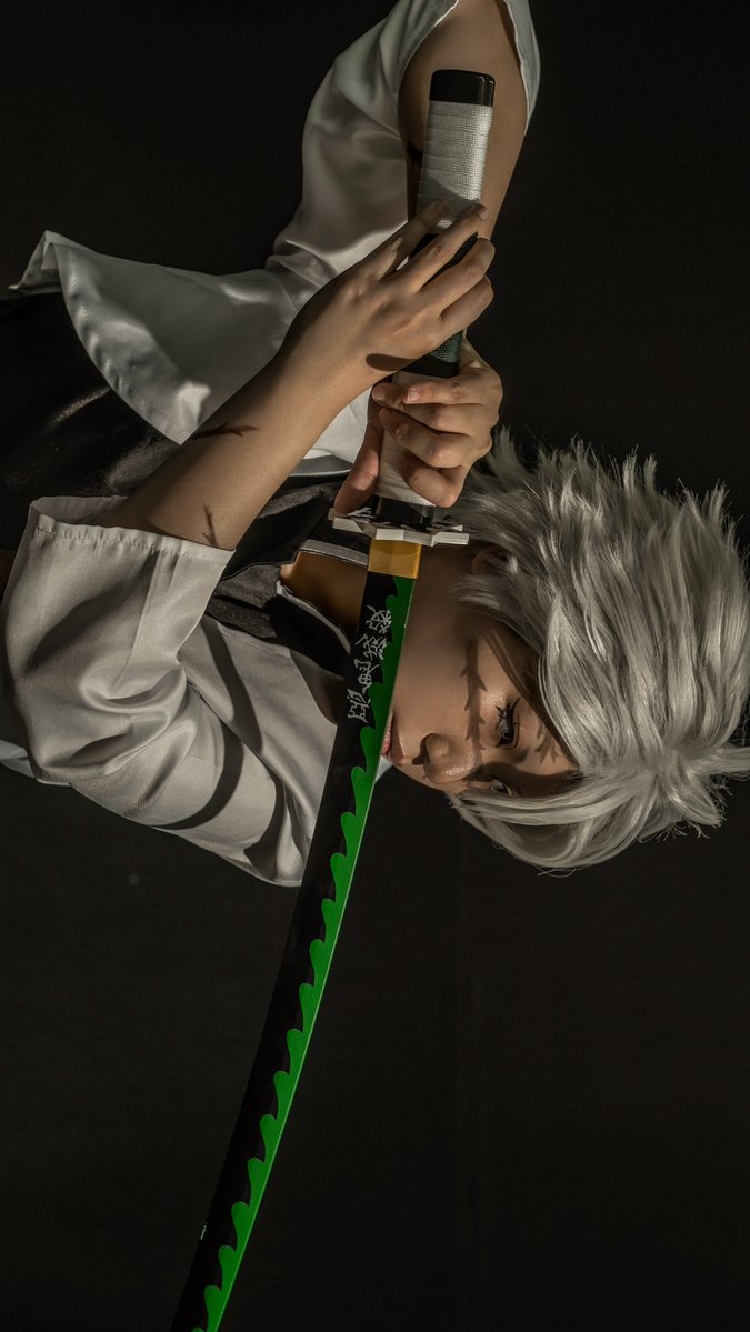 amiami1612's tweet photo. cosplay/鬼滅の刃

　悪　鬼　滅　殺

不死川実弥🍃

Photo 🦓
Studio @studio_ruhrend https://t.co/XGqQRFkEbh