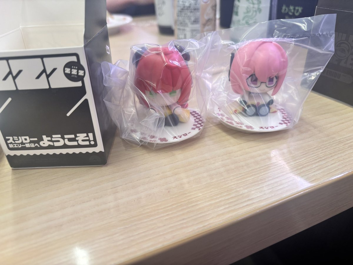 flower___39_'s tweet photo. すしうまい https://t.co/lOCob1NZv0