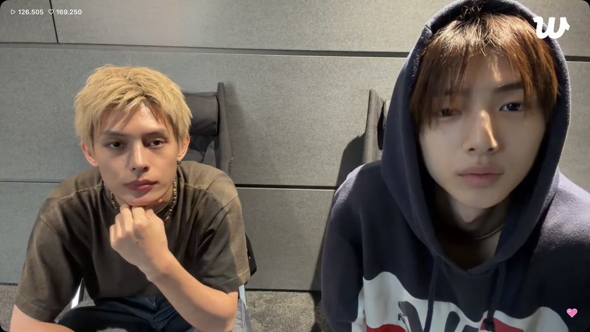 keondatho's tweet photo. JJUJAMI LIVE WHATYHEFUCCJJJJJCKK https://t.co/3d00BK8a02