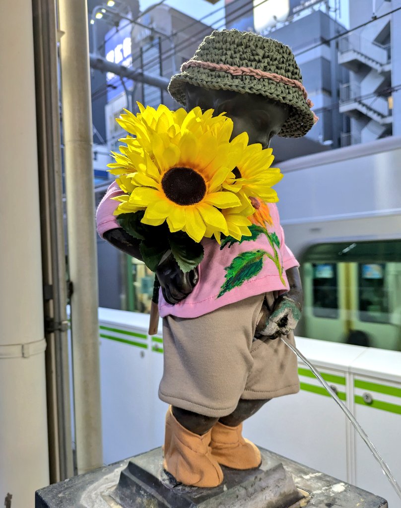karinneko's tweet photo. 2026年7月1日撮影
JR浜松町駅
小便小僧

聞かれたので書いておくが、3番・4番ホーム（品川方面）の一番南側（品川寄り）にある。 https://t.co/dAuWzwGnvm