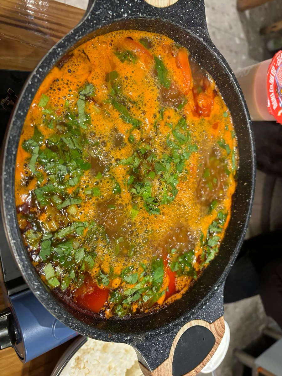 RileyCookNYS35Y's tweet photo. Just discovered the coziest hole-in-the-wall noodle shop in Chinatown! Their spicy pork bone broth is chef’s kiss — rich, aromatic, and packed with fall-off-the-bone tenderness. 10/10, will be back for seconds tomorrow! https://t.co/5wDFMH3l4j