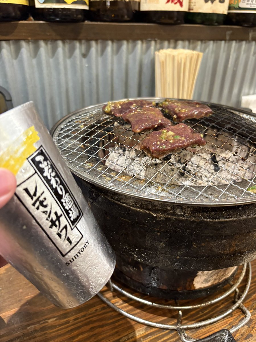 JacksonTaro's tweet photo. 久々にホルモンたくさん食べました〜🍺
MVPはやはりハチノスですな〜！ https://t.co/eoTBhuZRl3