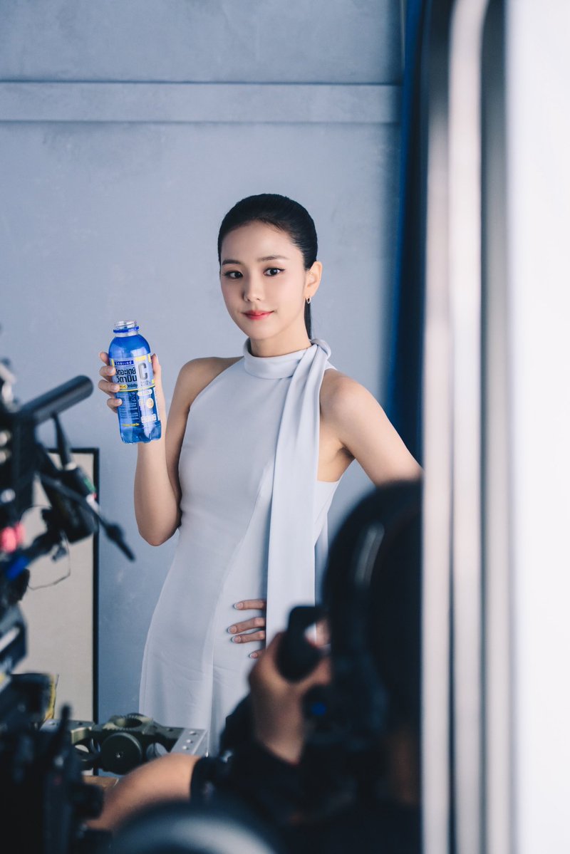 VitadayTH's tweet photo. ถ้านี่ไม่ใช่ ceo ที่สวยที่สุด🐰

#JISOOxVITADAY https://t.co/u9JKMtmMxB