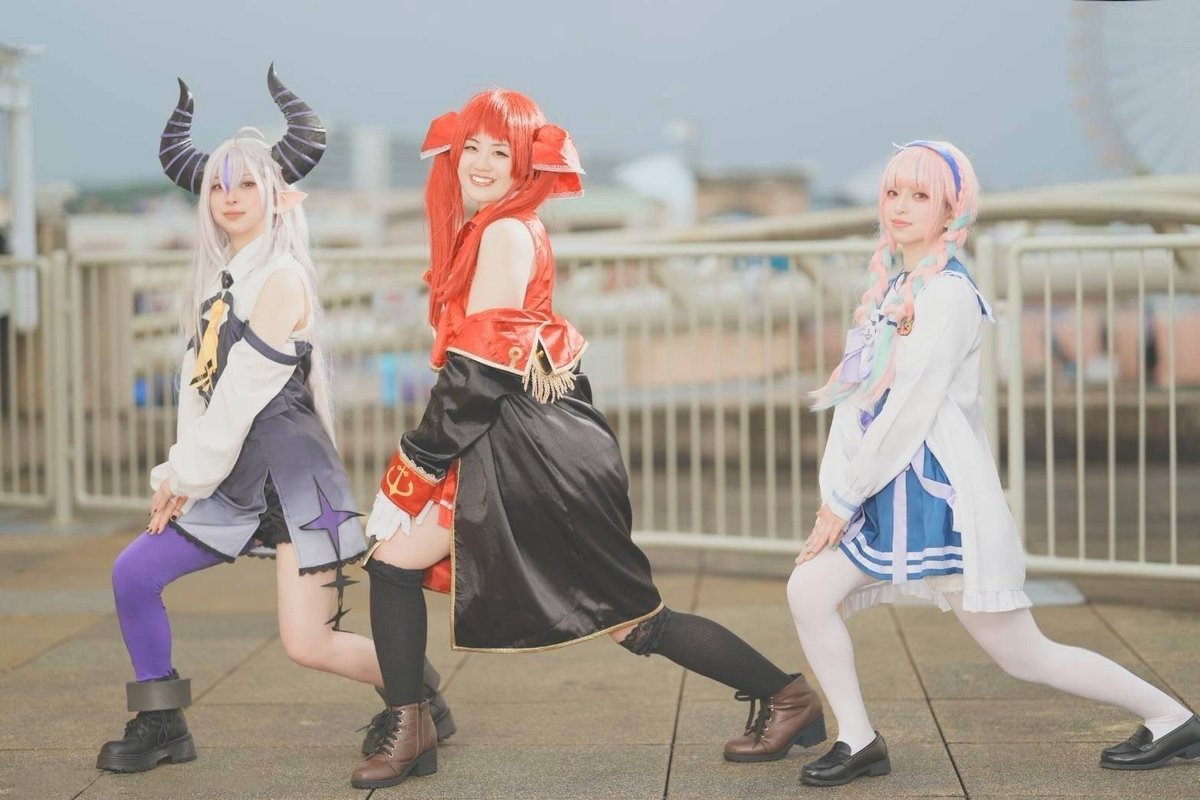 tk8800459352555's tweet photo. cosplay ／ホロライブ　⚓🛸💜🏴‍☠️

｢湊あくあです！｣

｢ラプラス・ダークネス！｣

｢宝鐘マリンですぅ～！｣

　　～最高の思い出📷✨～

photo.@imacchan7　さん
🏴‍☠️.@swnancn　さん
#ラグコス 
#ラグコス2026 https://t.co/AJocTbeyqG