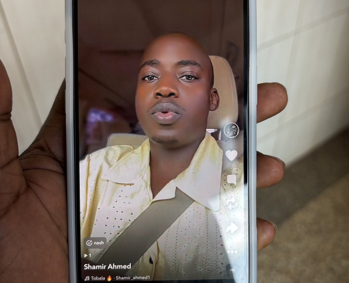 _TooThpasTe___'s tweet photo. Phone thief Alert‼️
He stole a 16 Pro Max from a delivery guy

Any info leading to his arrest will be highly appreciated in monetary form

CC:@PoliceNG https://t.co/TAHV4bQC1m
