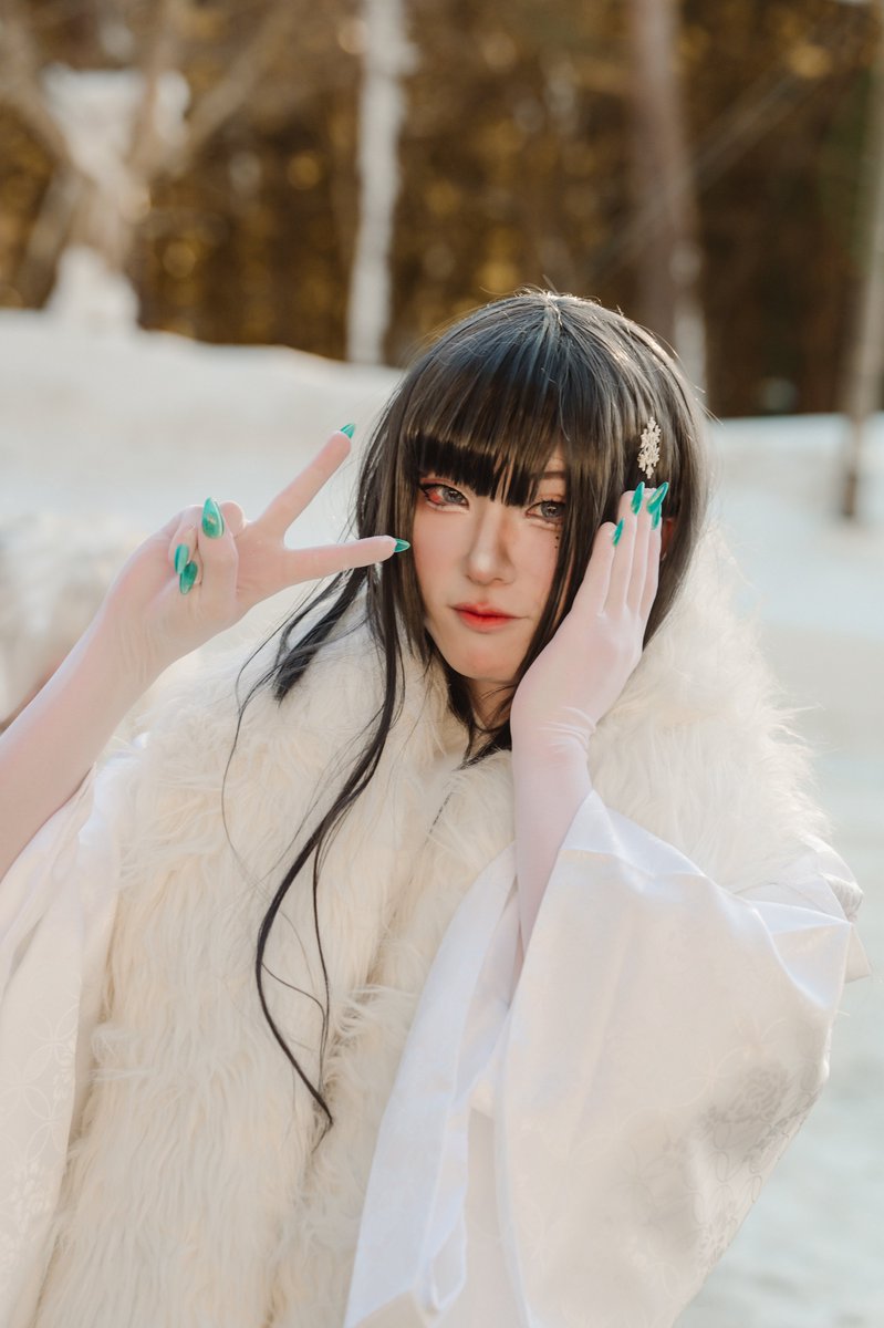 eriValentine's tweet photo. 雪女🤍エリナ姐さん

　…また君に会いたい❄️ https://t.co/CadhPQKZCL