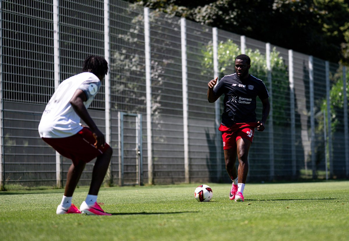 PoojaMedia's tweet photo. After the local football at home, Boniface returns to training. 🔥 https://t.co/rqbCHghys8