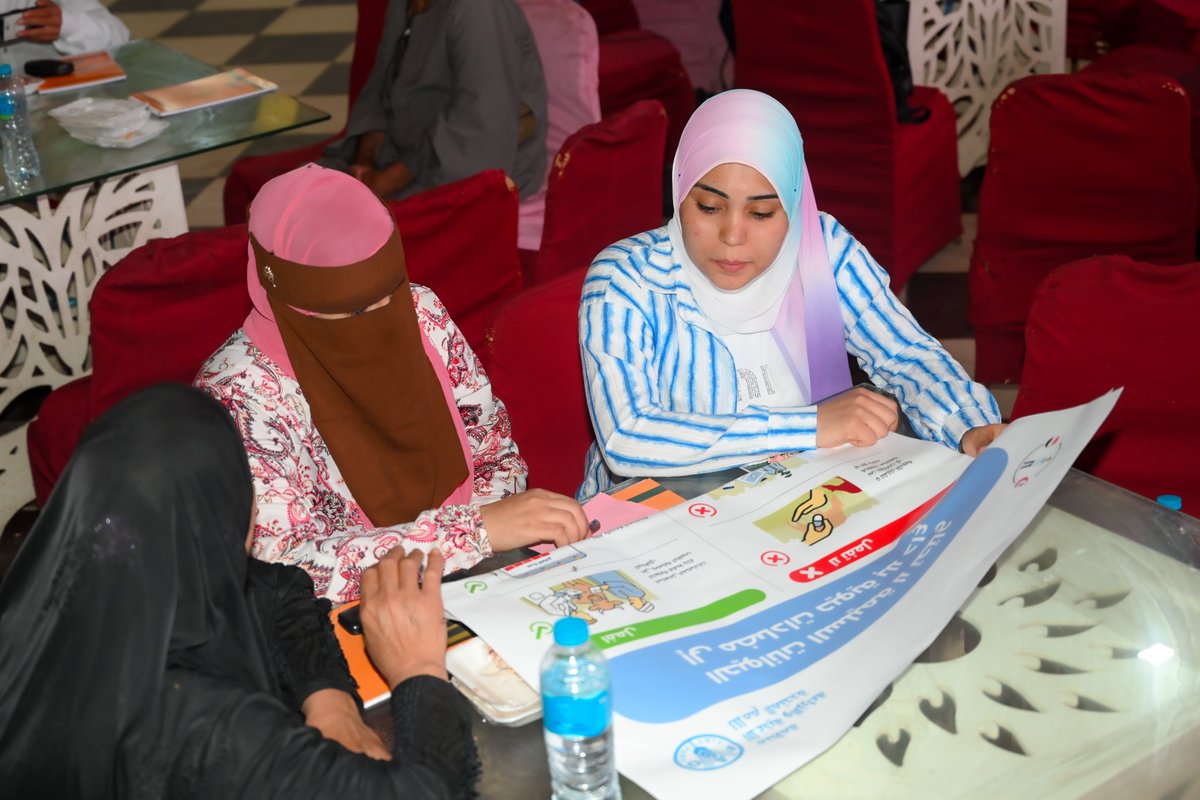 FAOEgypt's tweet photo. @FAOarabic @aics_it @FAOinNENA @UNEgypt @UNICCairo @mohpegypt @agricultureagr @MediaMalr @WHOEgypt ركّزت الحملة التوعوية على تعزيز الاستخدام الرشيد للمضادات الميكروبية، ودعم الأمن الحيوي والتحصين، وتقوية أنظمة الترصد وجمع البيانات، إلى جانب تعزيز الرقابة على تداول المضادات الميكروبية للحد من مقاومة مضادات الميكروبات. 🐄💊🌍💉🌱 https://t.co/dKOiiOjKdq