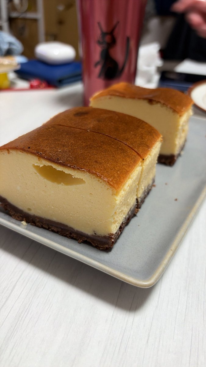 USBmemory_0823's tweet photo. かのちゃんチーズケーキ焼いてくれて神 https://t.co/yXdmHGMVaA