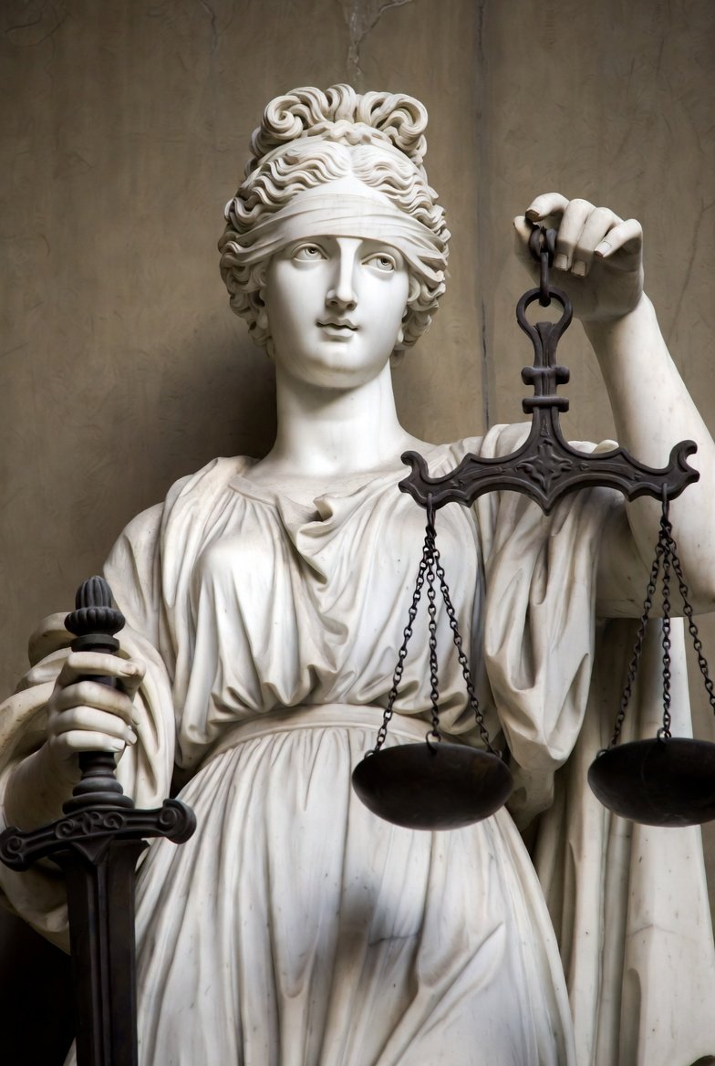 BritainDecoded_'s tweet photo. @toadmeister I had thought Justice was blind but it appears she can now see and in 'colour' https://t.co/J7jXkPBMNm
