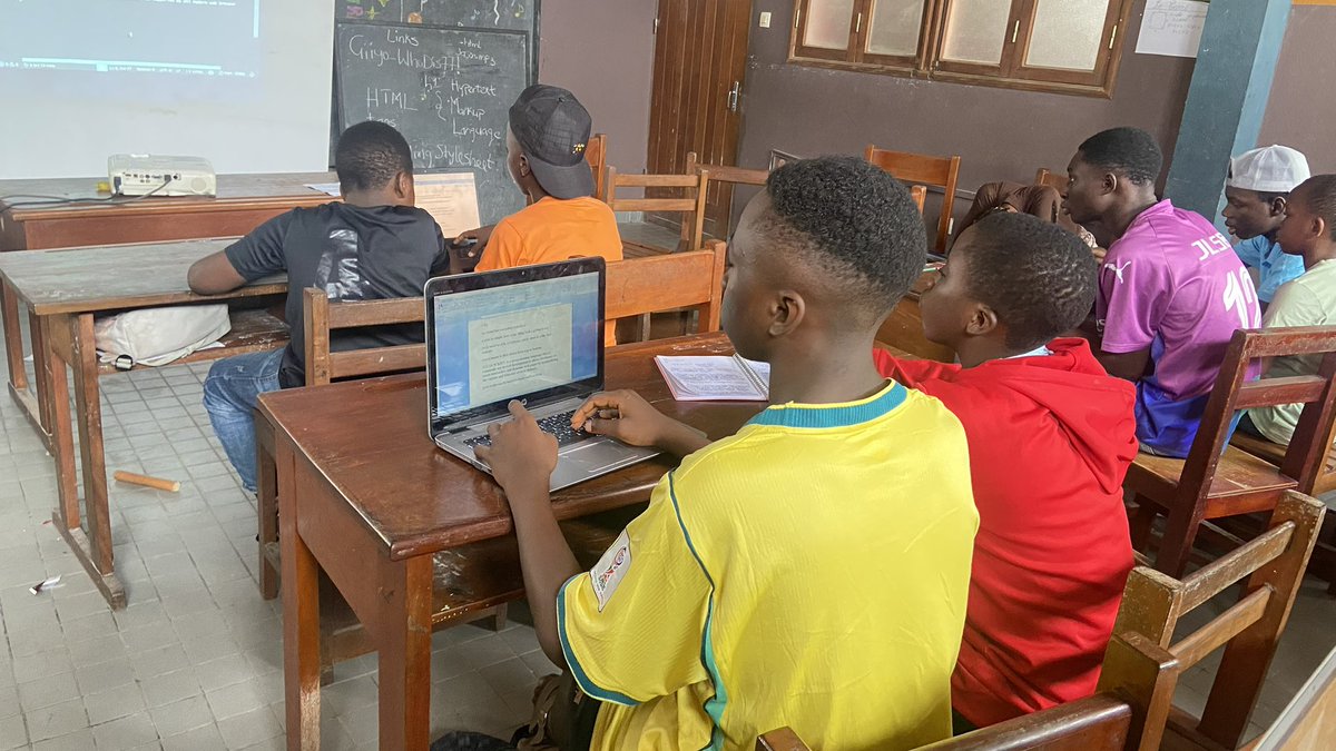 giiyotech's tweet photo. We’ve officially completed Week 1 of the Giiyo Tech Summer Bootcamp! 🚀
Due to limited resources, we’ve adjusted this year’s programme from two months to one month, making it more accessible while keeping the same hands-on STEM experience.
📍Douala
#GiiyoTech #STEM #CodingForKids https://t.co/YQWWmnYlif