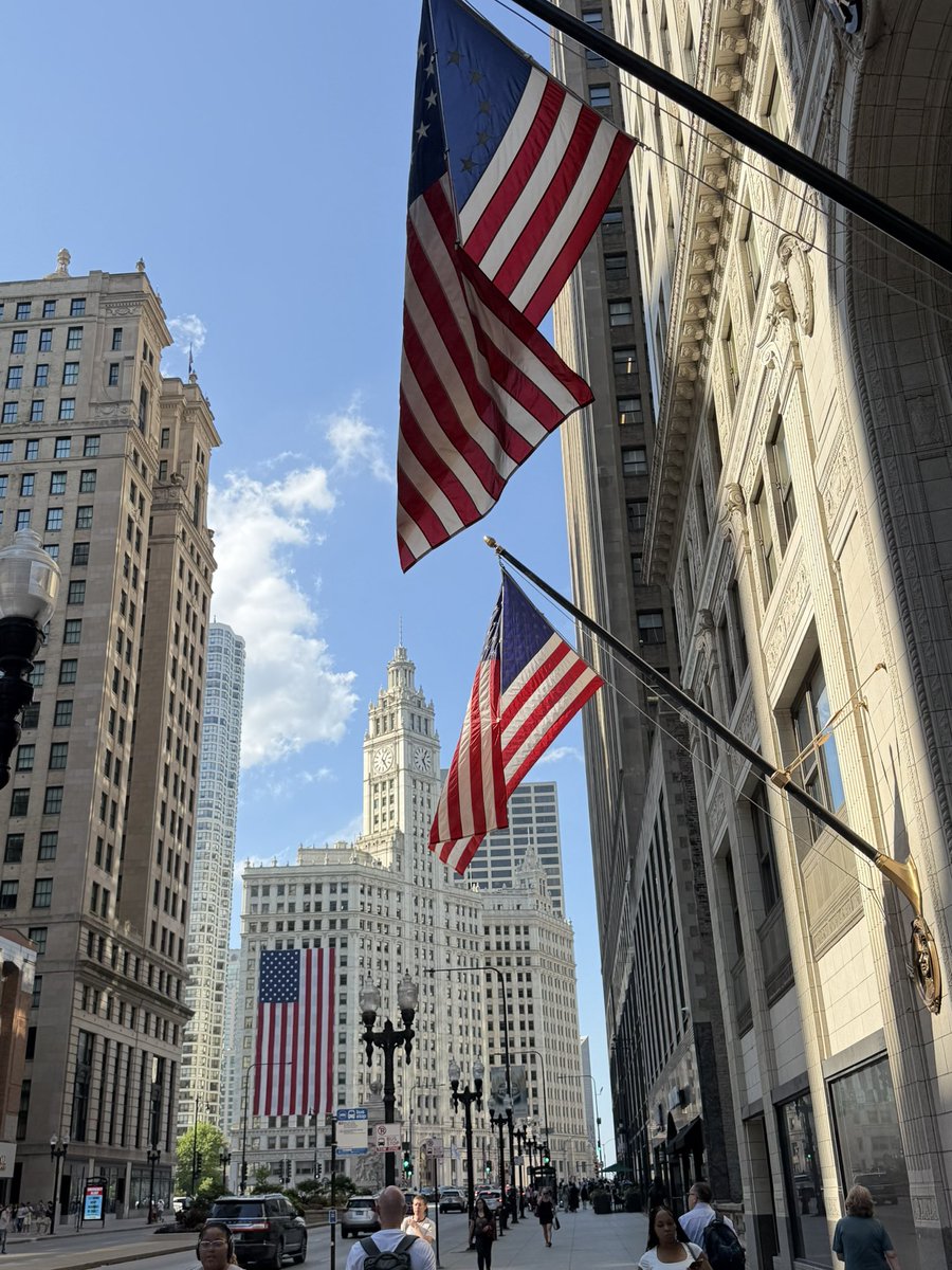 シカゴ本当に最高の街でした🇺🇸緊急警報出るくらい暑かったけど
