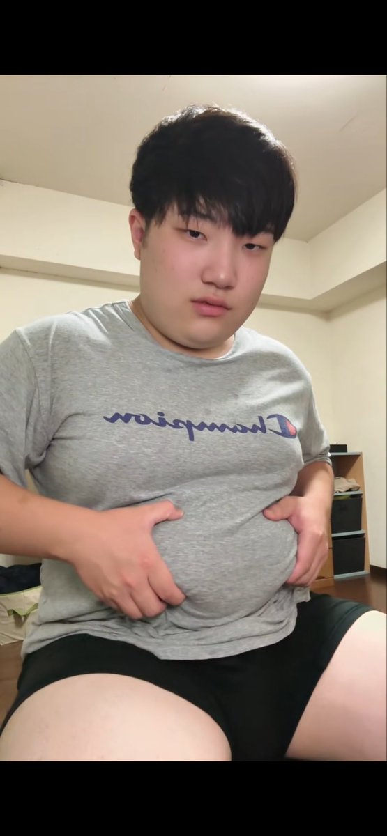 DermanSpi295498's tweet photo. #bear #sigma #meme #viral #fyp https://t.co/TMpekf9IDz