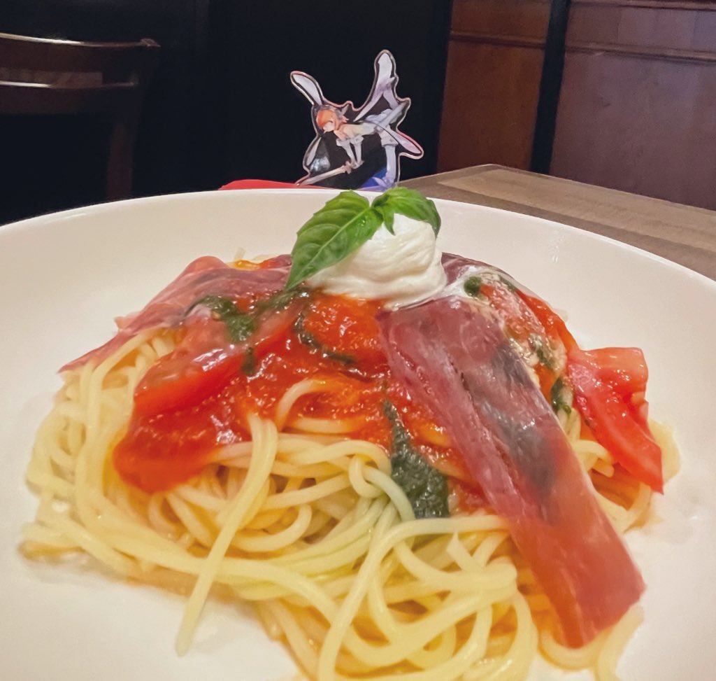 リザレク tweet media