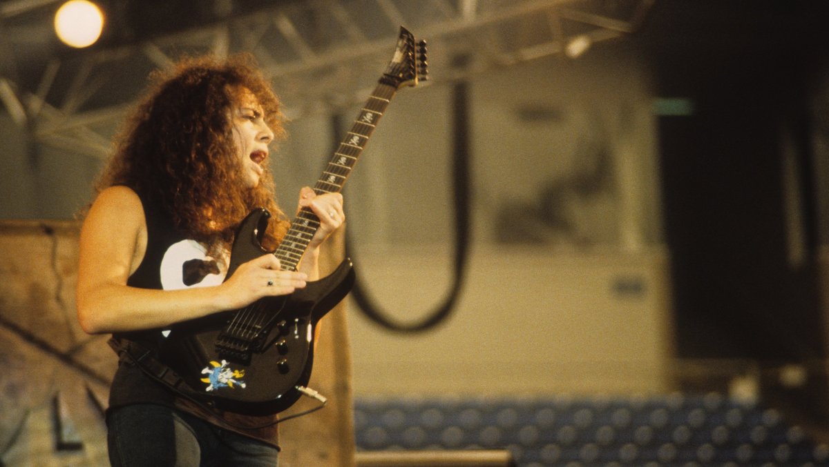 DarrenLCompton's tweet photo. 101 Favorite Guitar Solos
#9 - One - @Metallica
Guitarist: Kirk Hammett
1988
#favoriteguitarsolos #Metallica #andjusticeforall #metalmusic #guitarsolo #guitar #MetalGuitar #dailycountdown https://t.co/COPdLqBhho