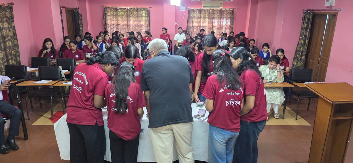 mrinaltalukdar8's tweet photo. Proud to launch our App-Based Summer Internship. Students from Dibrugarh and North Lakhimpur Universities are joining hands to preserve Assam's literary heritage by digitizing rare books, xasipats, and journals for #DigitizingAssam. https://t.co/IsuNYCsL5X