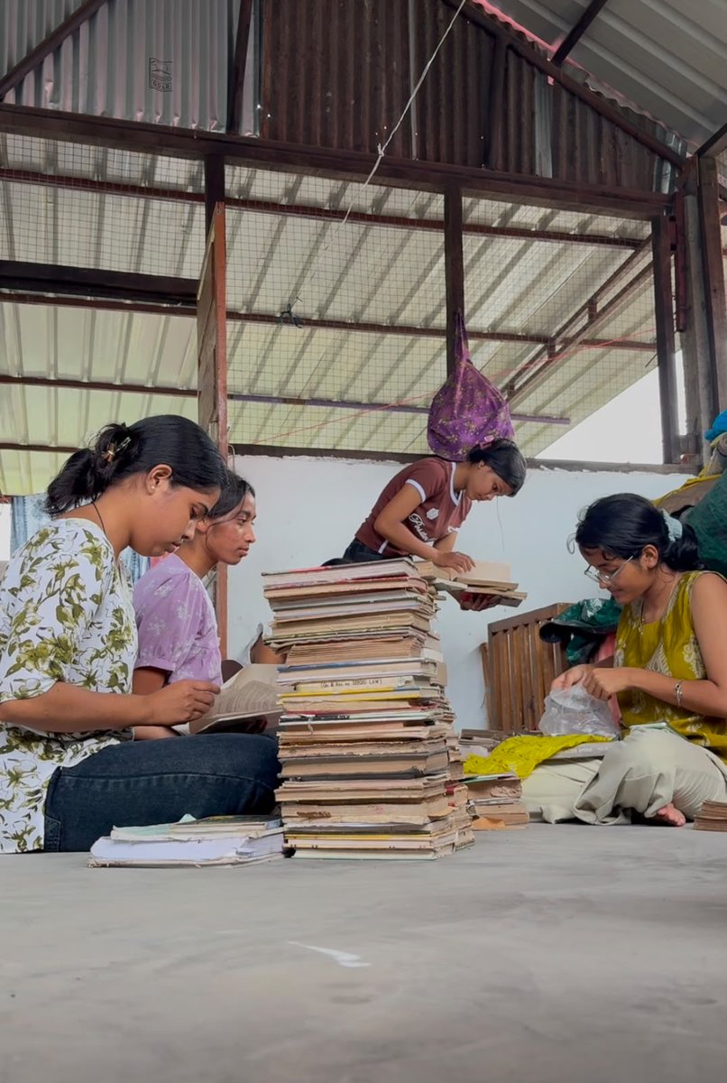 mrinaltalukdar8's tweet photo. Proud to launch our App-Based Summer Internship. Students from Dibrugarh and North Lakhimpur Universities are joining hands to preserve Assam's literary heritage by digitizing rare books, xasipats, and journals for #DigitizingAssam. https://t.co/IsuNYCsL5X