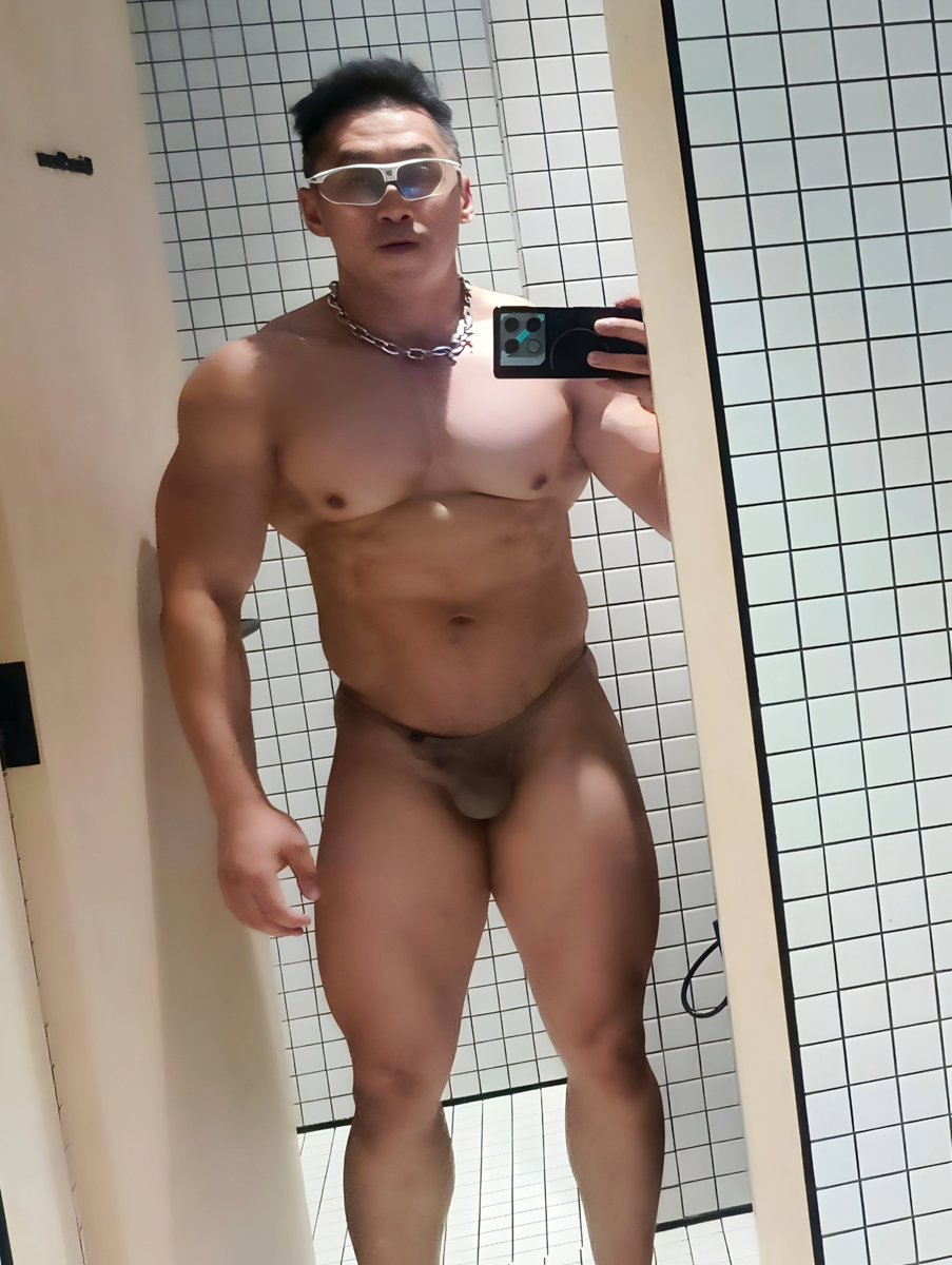 BDragonfit's tweet photo. Soldier in Brown. 🟤

#sir https://t.co/jewCxasLib