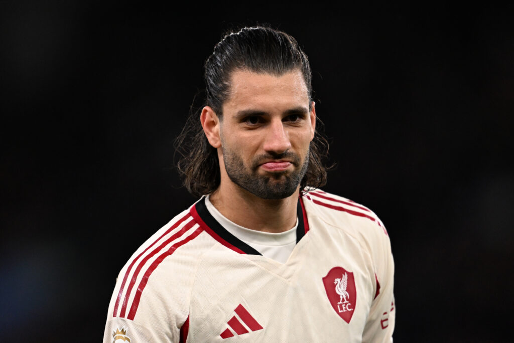 RousingTheKop's tweet photo. 💰 If Tonali is worth £100m, Elliot Anderson is worth £116m, and Mateus Fernandes is worth £85m...

How much is Dominik Szoboszlai worth in today's market? 

#LFC https://t.co/eh1IU3Meiu