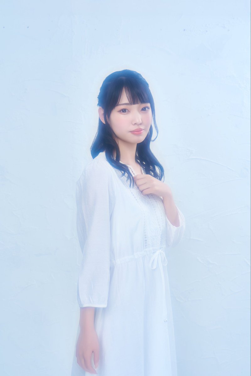 ruuna_aoshiki's tweet photo. はじめまして！ 

この度、“碧の途中式“としてデビューさせていただくことになりました！

紫色担当💜 月島るうなです🌙

まだまだ未完成な私ですが、皆さんにたくさんの笑顔や元気を届けられるアイドルを目指して、一生懸命頑張ります！

これからたくさんの思い出を一緒につくっていけたら嬉しいです💜

応援よろしくお願いします！🌙✨