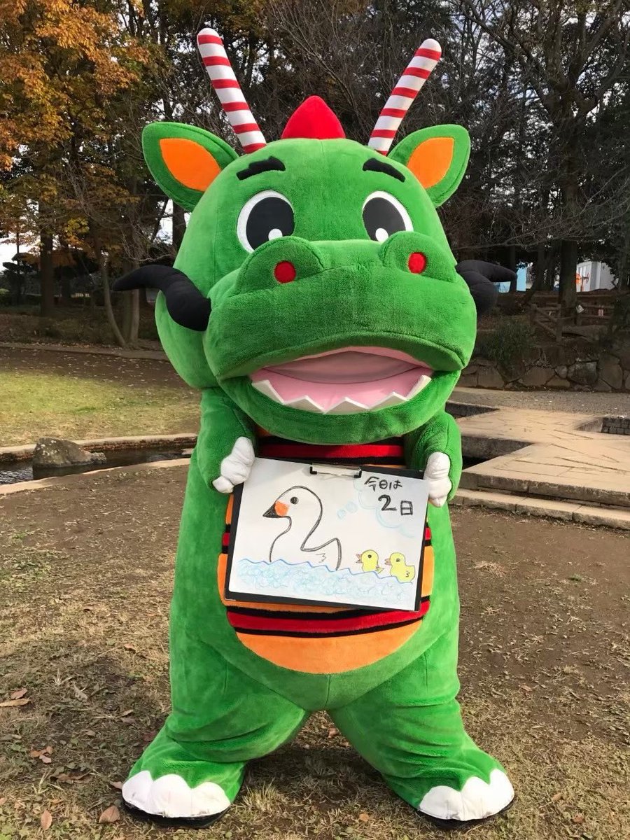 tsurugon2020's tweet photo. 7月2日 もくもくもくようび！

こんばんは！

昨日から7月がスタートしてるけど、ぜんぜん夏っぽくないね！

このまま涼しい夏も悪くないなぁ(~∀~o)涼し～ぃ♪

でも、コーラを飲むときは暑ければ暑いほど美味しいからなぁ〜

まあ、コーラはいつ飲んでも美味しんだけどね⊂( ˆoˆ )⊃ｳﾐｬｰ https://t.co/27JKUaM8cS
