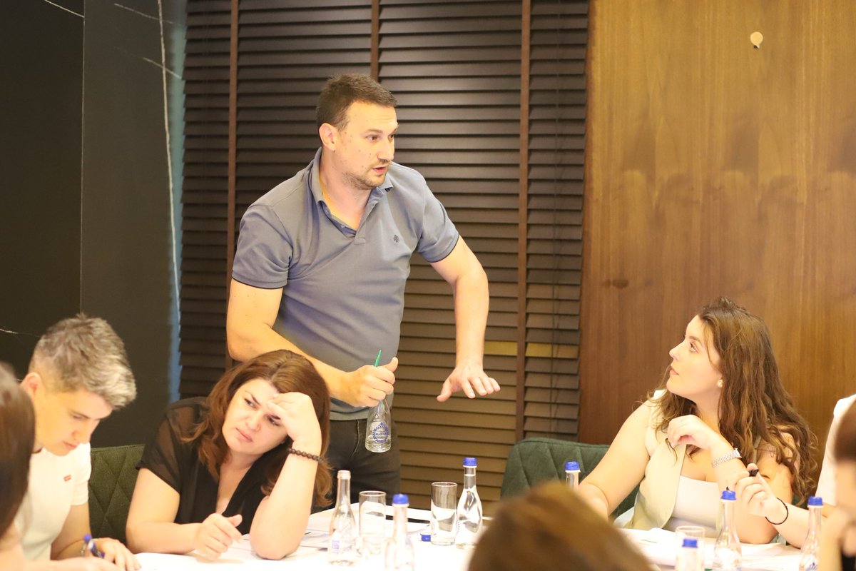 NGODomovik's tweet photo. 💡Every meaningful change begins with an idea!

We're empowering future youth mentors with the knowledge and tools to support youth in developing and implementing community initiatives.

We turn ideas into action and inspire positive change. 🚀

🇪🇺 Funded by the @EUKosovo https://t.co/AWVvIcwuaf