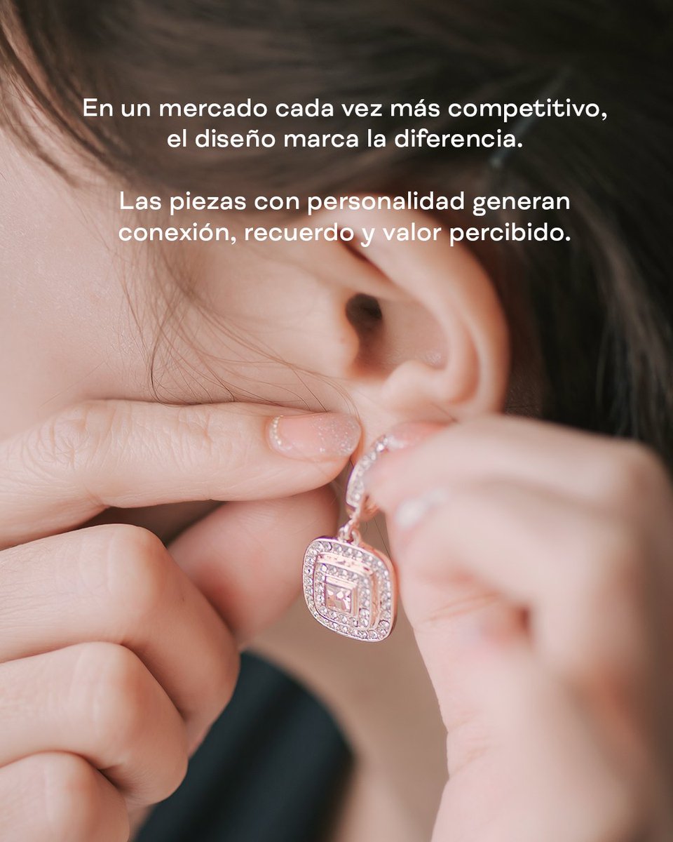 Madridjoya's tweet photo. La joyería se ha convertido en una herramienta de diferenciación para marcas y retailers.

Diseño, identidad y tendencia se unen para crear piezas con valor comercial y capacidad de conectar con nuevos consumidores.

Eso es lo que mueve al sector en #Madridjoya26. https://t.co/cS86Mg6BHX