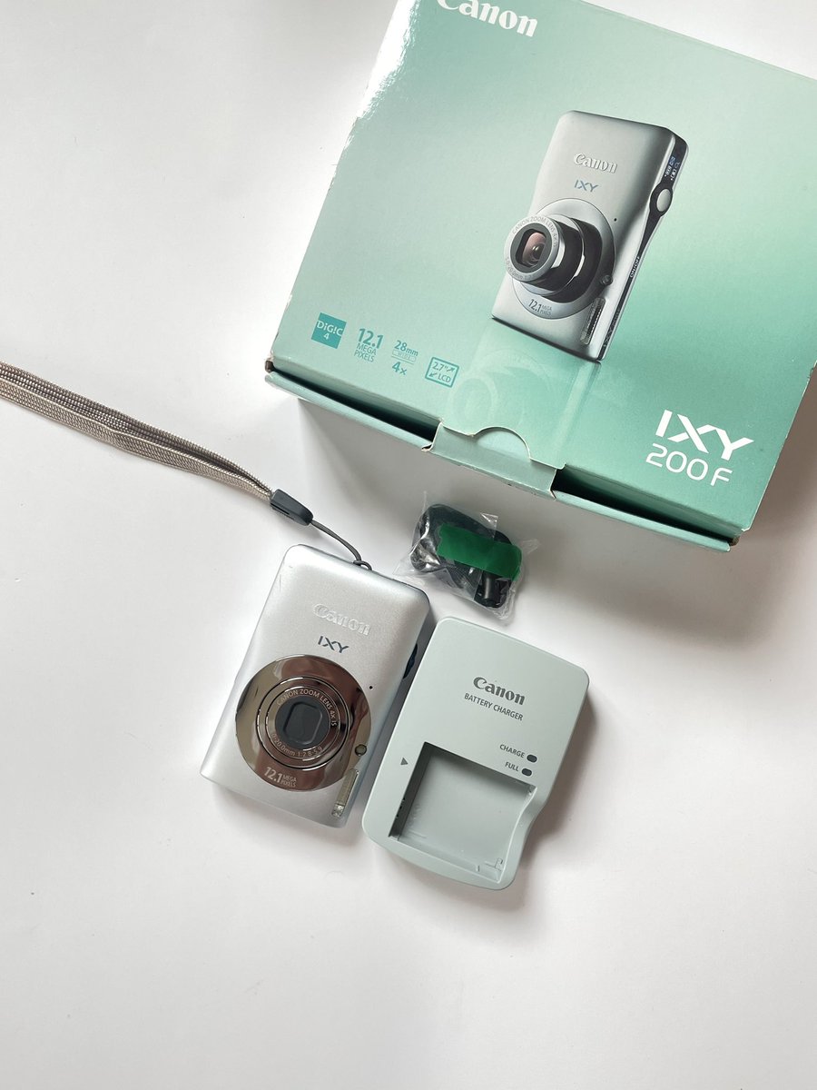 digicamblooming's tweet photo. 🧸🎀🪞 ✿ Canon ixy200f 𐙚 ˚

รุ่น K.พั้นรักแมว,เนมนิ ใช้  ⭐️ สกินโทนสวยจึ้ง!! ผิวขาวฉ่ำ ออร่าสุดๆ
Price : 6250.- ส่งฟรี ✧˖💖˚

ꕥ การทำงานเต็มระบบ ✔️
ꕥ ขอบจอคล้ำ ไม่ส่งผลต่อรูป บอดี้สวย
ꕥ สิ่งที่ได้รับ:full box กล้อง,battery,แท่นชาร์จแท้,สายคล้อง

#กล้องดิจิตอล https://t.co/xbYMIaFQFT
