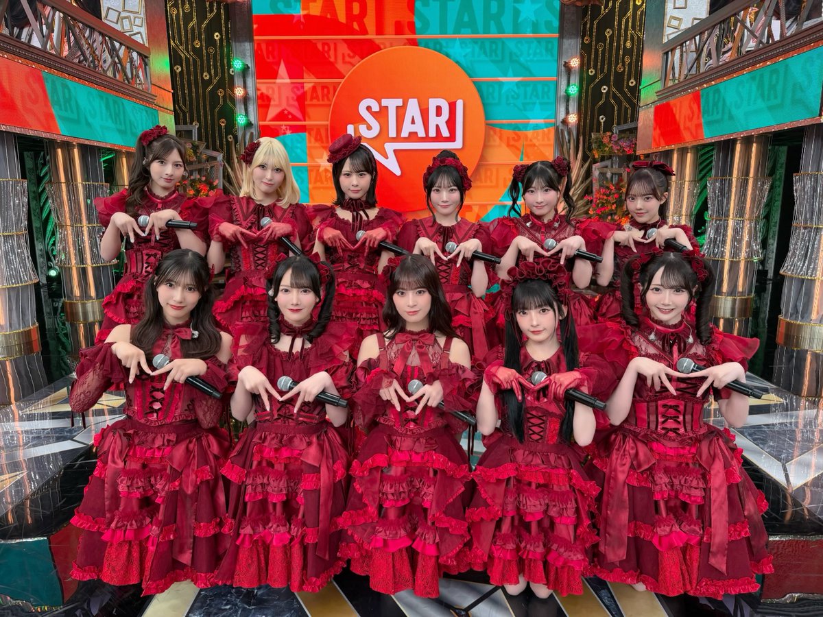 Notequal_ME's tweet photo. フジテレビ系「STAR」
ご覧いただきありがとうございました💎

恋より上の究極呪縛ソング
『 #愛くださいませ 』を披露させていただきました✨

🥀『愛くださいませ』MV
▶ https://t.co/IeSOG3FR9O

気になった方は、こちらでもノイミーのダークで重い愛を堪能してください！

🍫『チョコレートメランコリー』LIVE映像
▶ https://t.co/o3oREb6JqK

@STAR_FujiTV 

#STARスター
#ノイミー