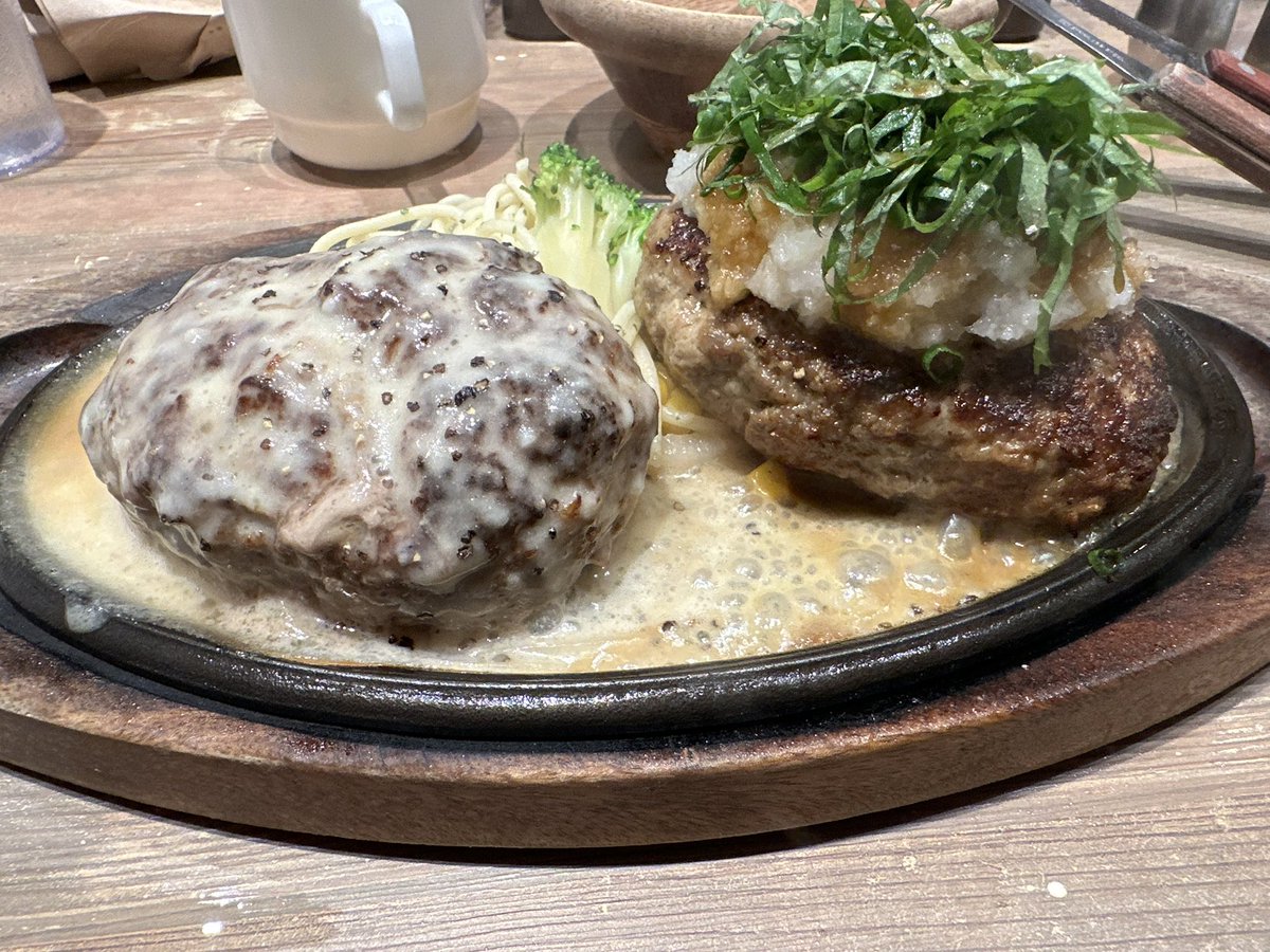 DIJ_BJC_cbjim's tweet photo. 疲れた時は肉食えばまだまだ何とかなる歳頃です🥩 https://t.co/Wz6wQfUhXI
