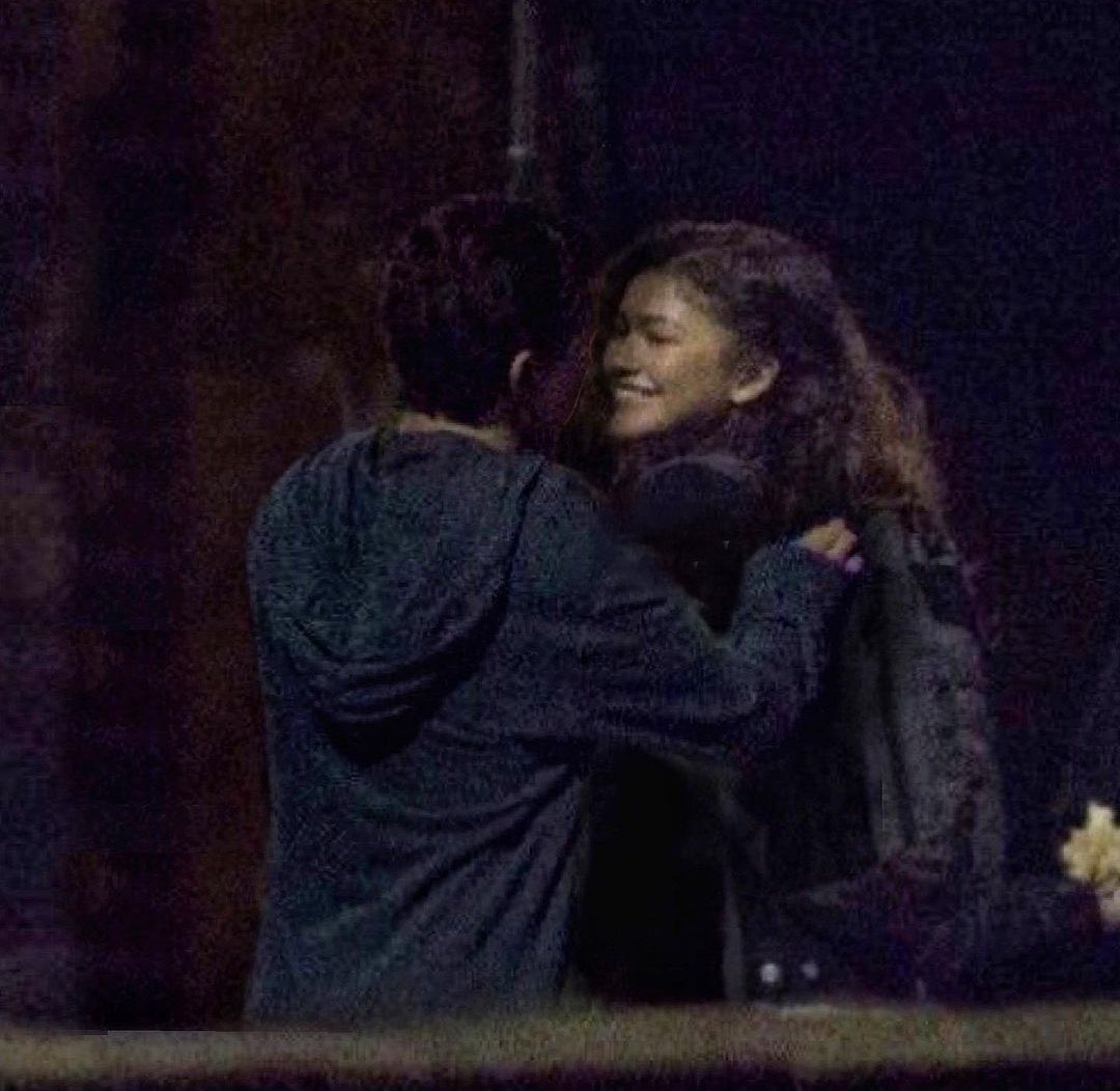 dayasmatcha's tweet photo. i'm emotional how has it been 7 years since far from home ❤️‍🩹 https://t.co/phfRUbVvBx