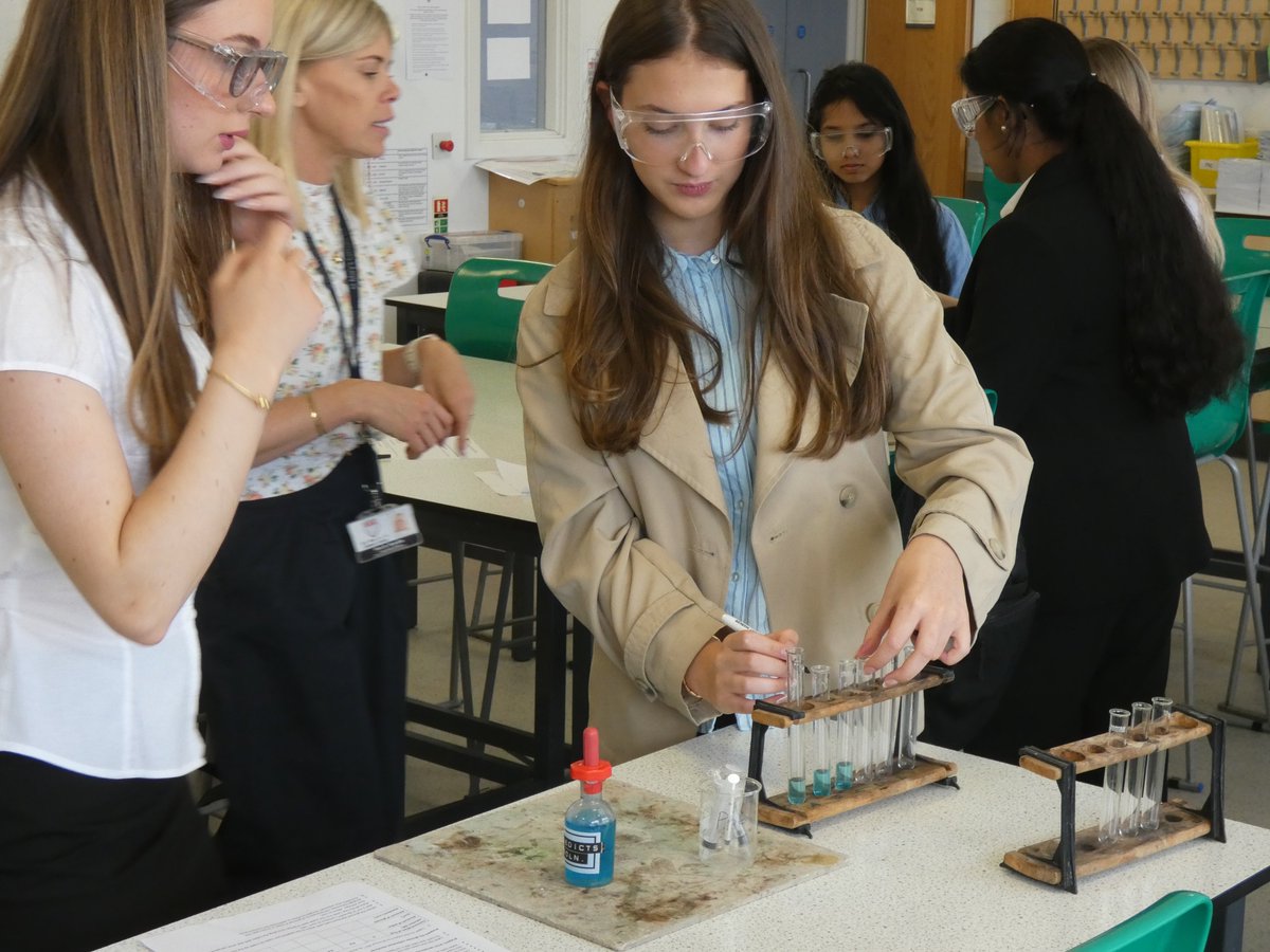 StMarysNewc's tweet photo. Earlier this week, we held our Sixth Form Transition Day where prospective students were able to get a taste of Sixth Form life and the subjects they will do at Key Stage 5. https://t.co/jeripyb2pk