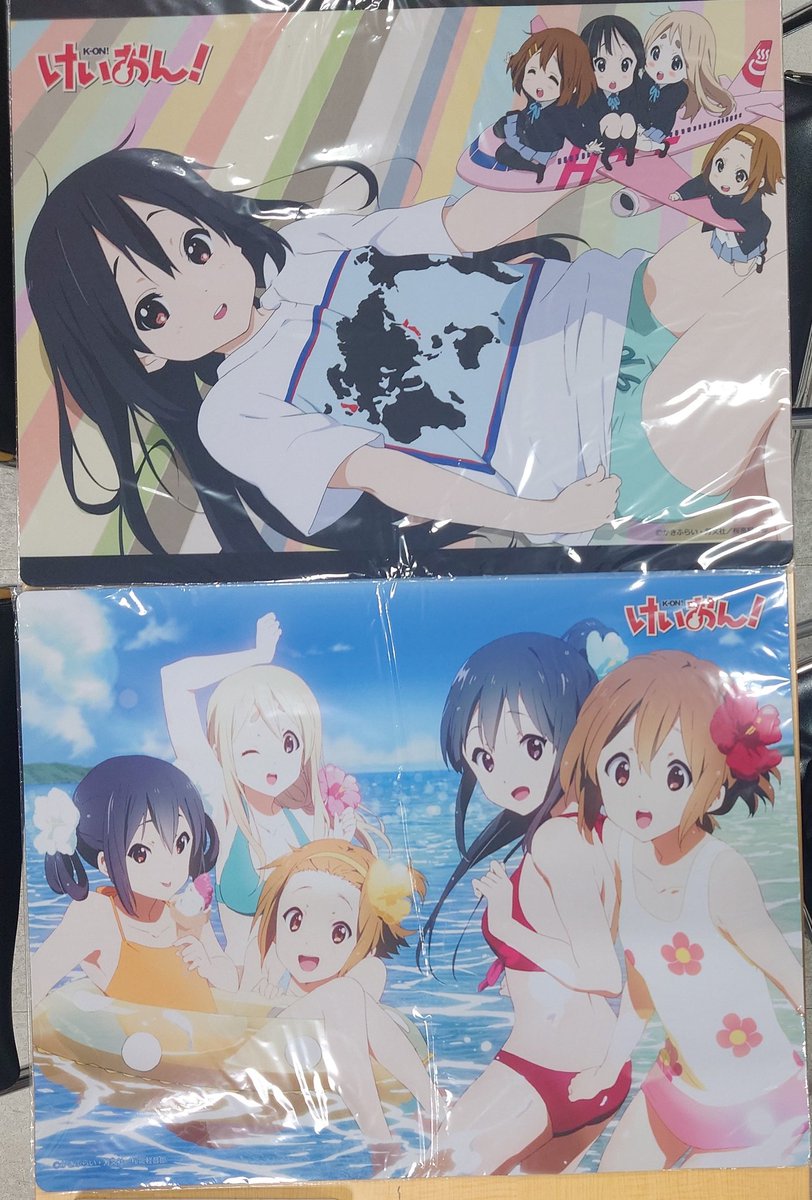 新作情報】 けいおん! 大判ラバーマット/2種 幅60cm×丈46cm×厚さ2mm