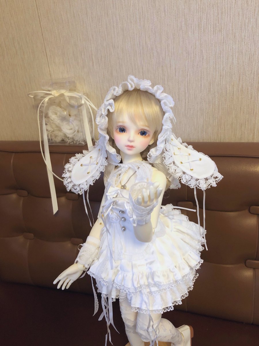 Alice61485440's tweet photo. #ドール #ドール服

プリンセス・ドールを新しい服に着せ替えてみました👸🤍 https://t.co/5XPAN1Bqog