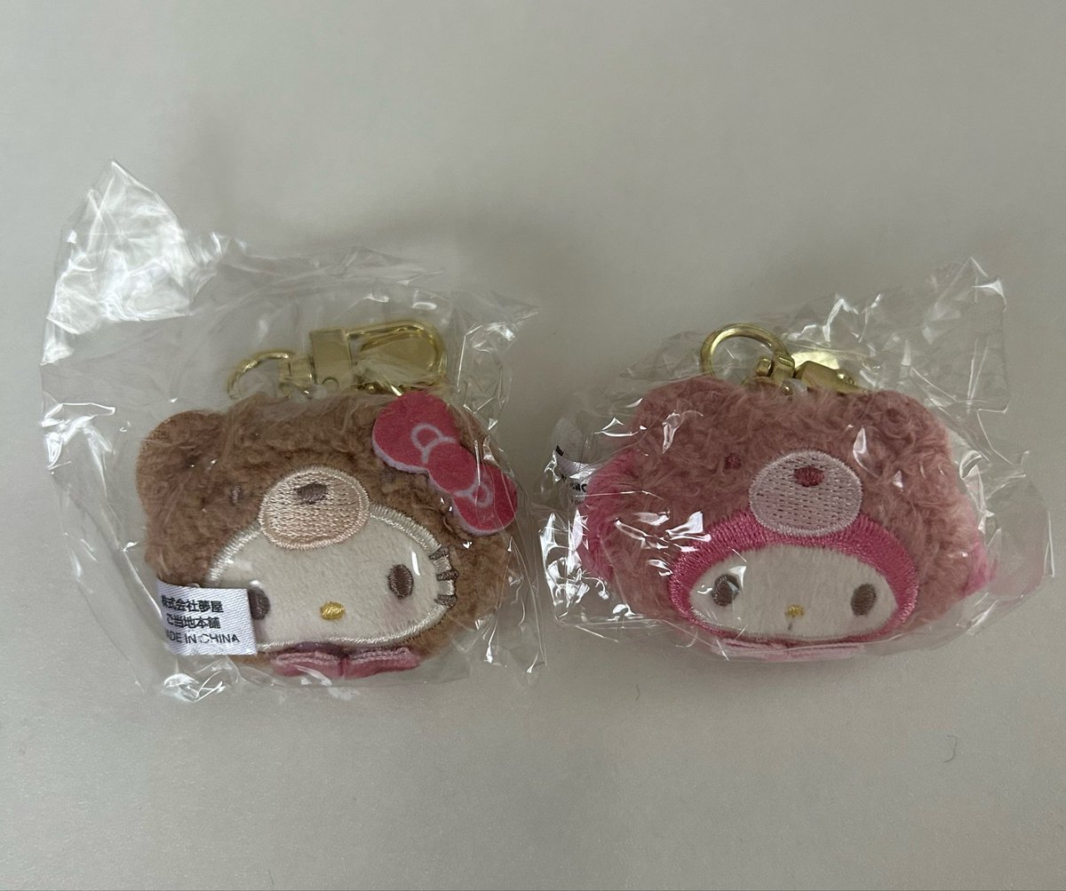 wi___gyu's tweet photo. 【交換】サンリオ どこでもぬいぐるみチャーム ガチャガチャ ラテクマバージョン

譲：キティ、マイメロディ

求：シナモン、シナモロール

郵送での交換を希望しております。
お気軽にお声掛けください✨ https://t.co/51TS7bT959