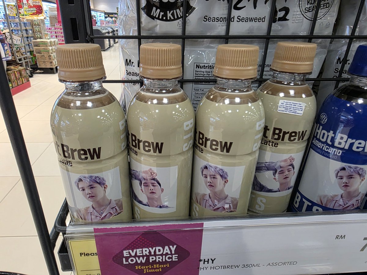 SJK_BBYY's tweet photo. รับหิ้วจากมาเลเซีย ขวดล่ะ 70฿ 
ค่าส่งในไทย 30฿ 

#ตลาดนัดบีทีเอส #ตลาดนัดบังทัน #รับหิ้วมาเลเซีย #หิ้วมาเล #ส่งพัสดุไทย https://t.co/nE7LB3rope