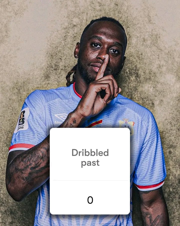 Samofunited's tweet photo. 📊 Aaron Wan-Bissaka played every minute of DR Congo's four World Cup matches, including against Portugal, Colombia and England. 💣

He wasn't dribbled past once. 🦾🔥

📸 ESPN https://t.co/cXv9HoAkzf