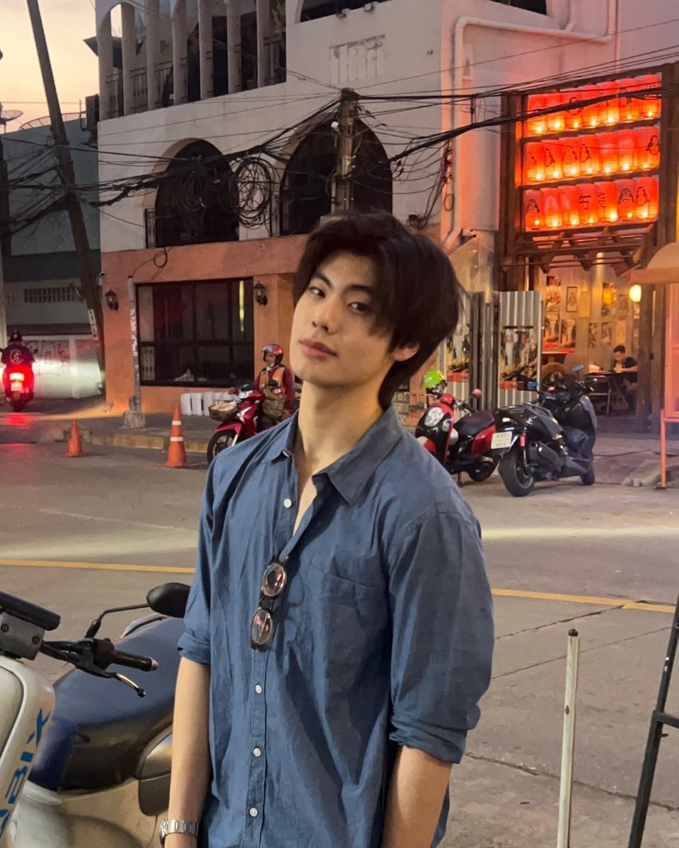 wapppely's tweet photo. mumpung ada kesempatan yaa, gw pengen banget ini😭
duhh enak banget ini😭😭
#tthi_eks #Pete_nvich #theepete https://t.co/919sd98683