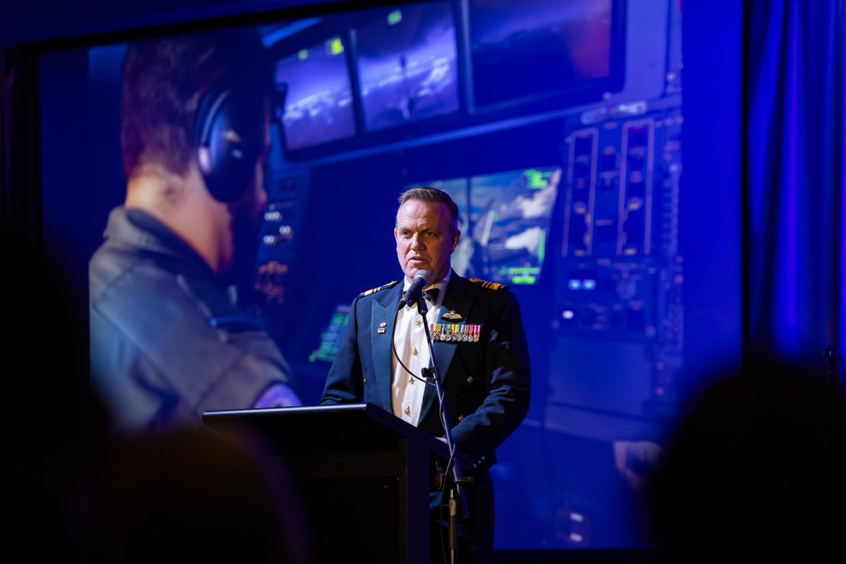 CAF_Australia's tweet photo. Continuing our visit to RAAF Base Williamtown, @WOFFAF and I joined graduates, instructors and guests at the Air Warfare Instructor Course (AWIC) Graduation Dinner in Lovedale, NSW. Congratulations to all graduates on reaching this significant milestone. https://t.co/5P1f0XCQyI